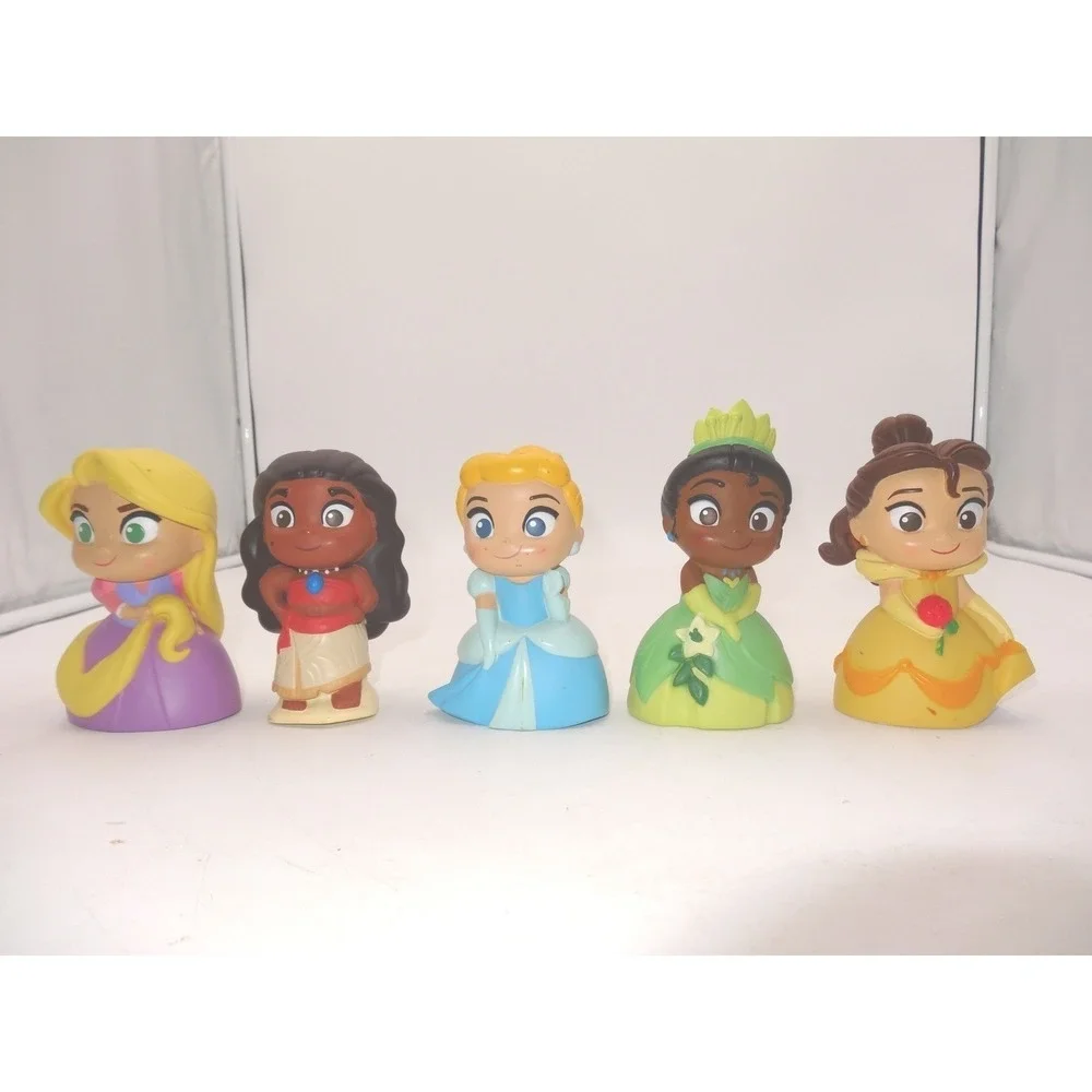 Disney Princess Vinyl Figures Bath Squirter Water Cinderella Belle‎ Rapunzel 5